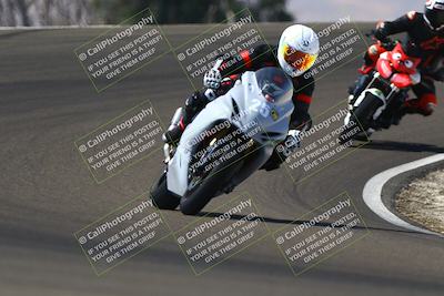 media/Sep-21-2025-TrackDaz (Sun) [[277c75b276]]/C Group/1240pm (Turn 2)/
